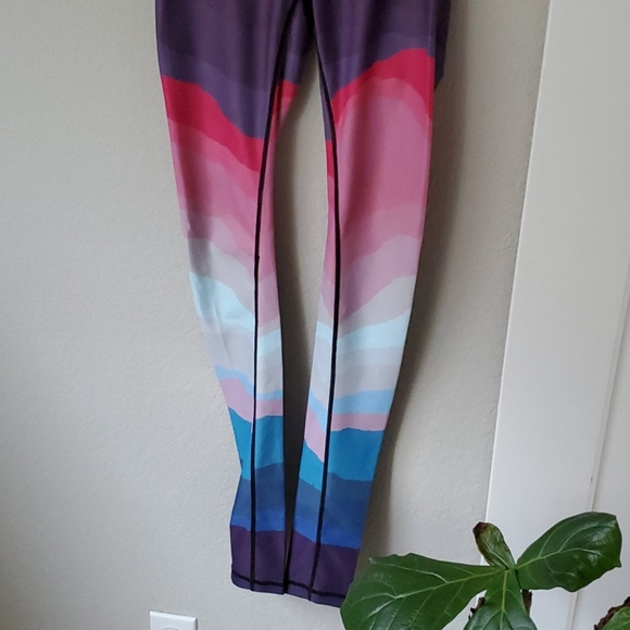 Pop Active (ASOS) Aurora Sunset Legging - Picture 3 of 6